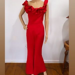 NEW💕 Floral Red Romper 🌹